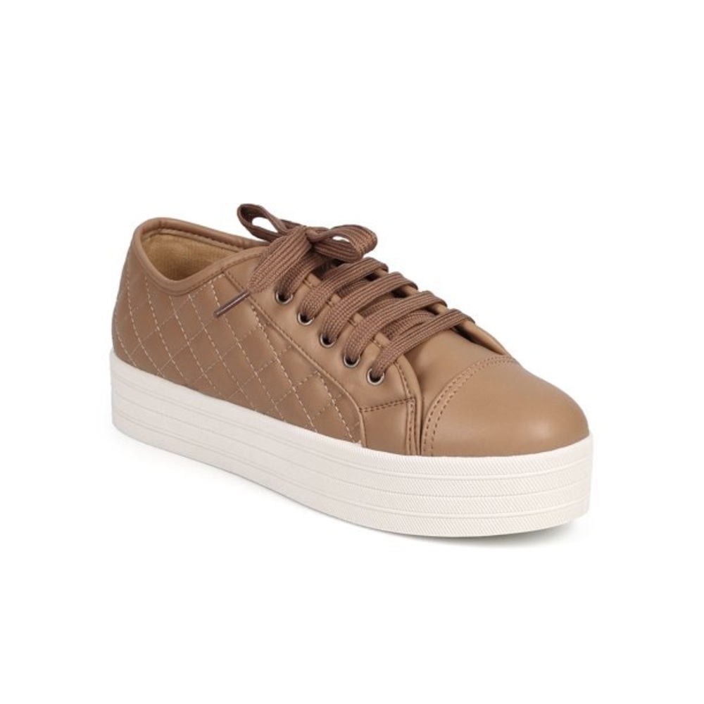 Quilted style sneakers shoes